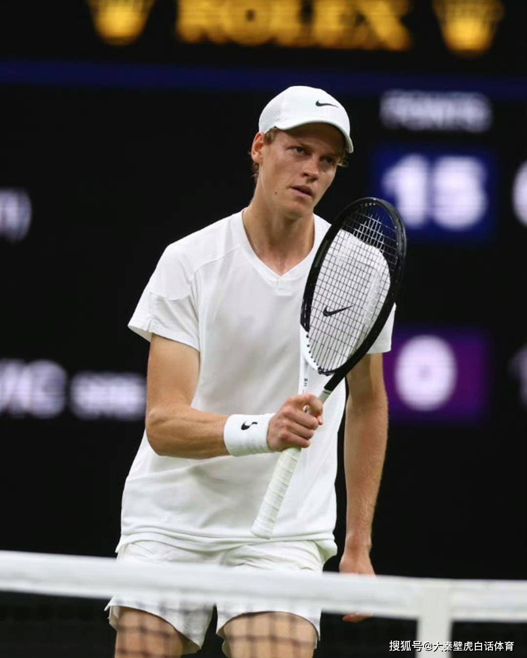 阿斯顿马丁 阿斯顿马丁