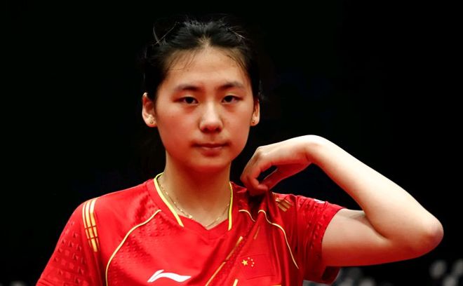 人还肩负着 人还肩负着