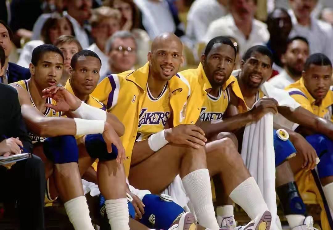 方向上更看 方向上更看